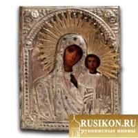 Старинная Казанская икона Богородицы в окладе