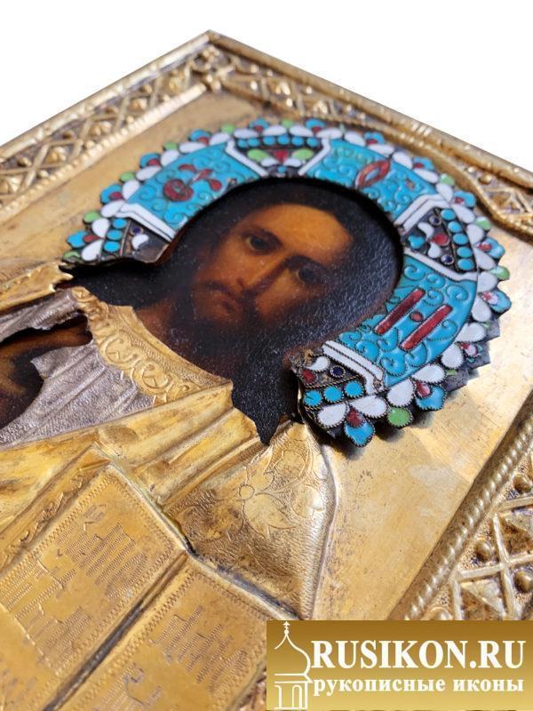 Старинная икона Спасителя в окладе, горячие эмали на венце