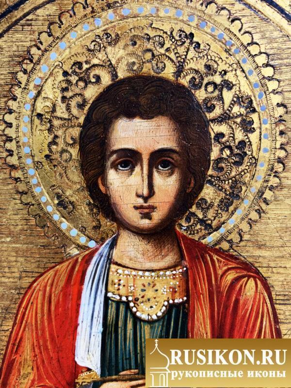 Старинная икона Святого целителя Пантелеймона